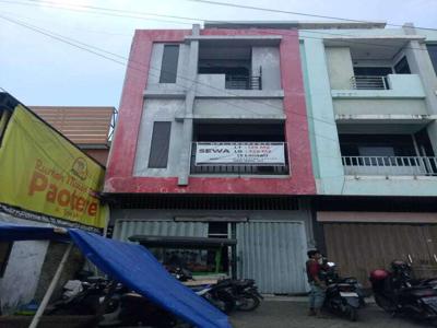 Disewakan ruko 3 Lantai Jl. Pengayoman