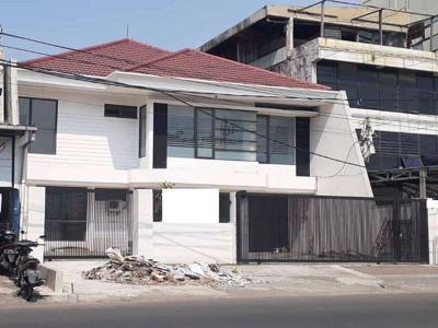 Disewakan Rumah Jl. Barata Jaya