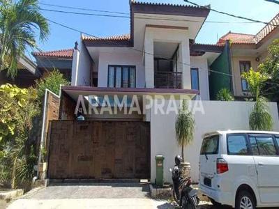 Jual Rumah Mewah Modern Siap Huni Pool Balkon Mini Bar Imam Bonjol