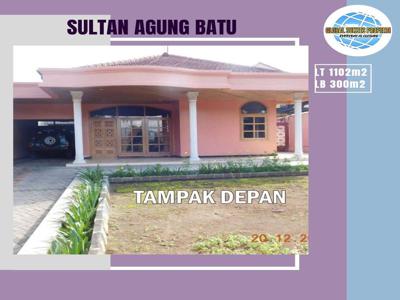 Rumah Bagus dan Luas Design Full Kayu Jati di Kota Batu Dijual rumah