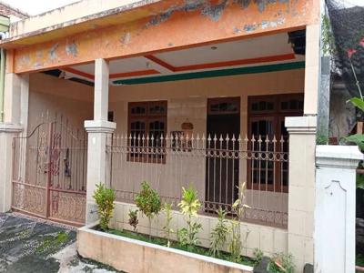 RUMAH Di JUAL Sidokare Indah