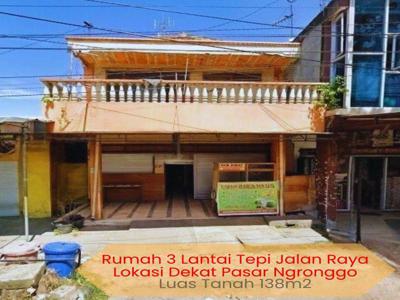 Rumah Hunian 3 Lantai Tepi Jalan Raya Dekat pasar Ngronggo Kediri