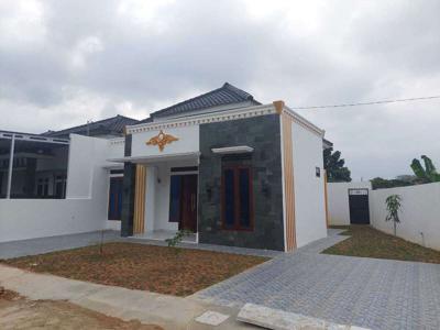 Rumah Mewah 4 Kmr Tdr Dengan Carpot Super Luas Di Rajabasa