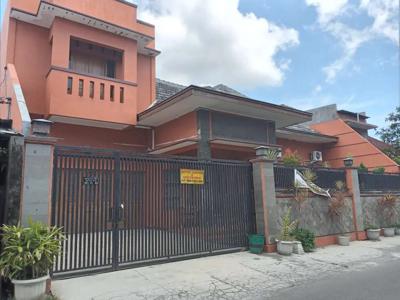 RUMAH MEWAH PLUS PERABOT DEKAT PINTUL TOLL BATURAN SURAKARTA