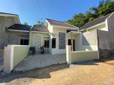 Rumah Modern Siap Huni 400 Jt Bisa KPR di Jl Seyegan Godean