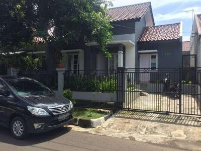 Rumah Strategis Dijual 10 Menit ke Stasiun Depok Baru Harga Nego