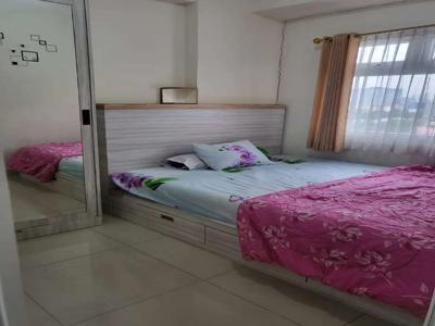 Sewa harian apartemen green Pramuka city