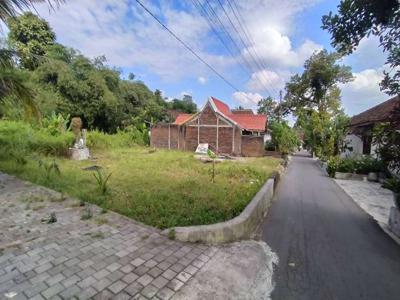 Tanah dekat SMA N 1 Ngaglik : Kawasan Ramai, Cocok untuk Usaha/Hunian