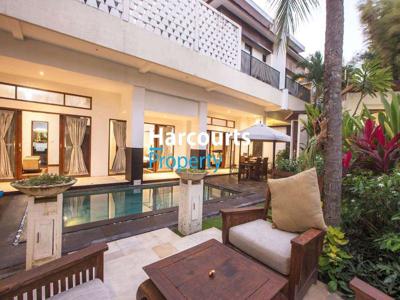 VILLA SEKEREN INI HARGANYA HANYA 55 M AJA, YUK DI BELI BUAT INVEST MAS