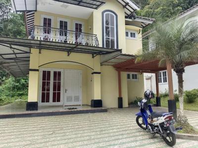 Villa tawang mangu 300Mt, 4Kt, 2Km, sekipan, karang anyar