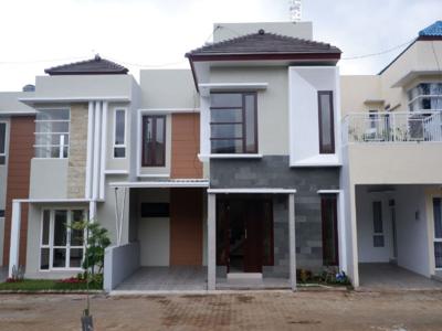 dijual villa private pool kota batu termurah dan berkualitas