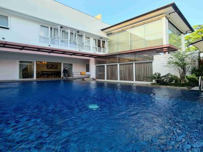 FOR SALE LUXURIOUS MODERN HOUSE, PRIVATE SWIMMING POOL