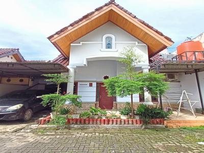 LT 10 X 15 Rumah jln sultan Alauddin dekat kampus UNM pettarani