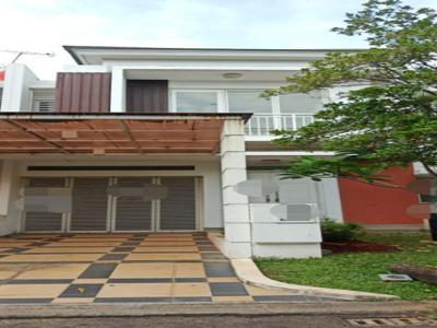Rumah 2 Lantai Strategis Siap Huni di Cluster Acacia Summarecon Bekasi