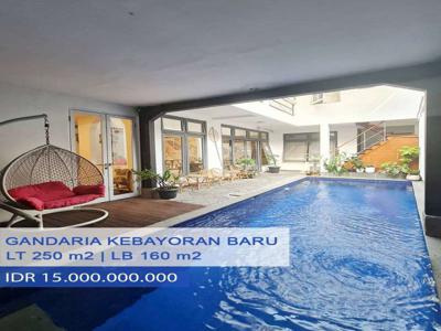 Rumah Cantik Dgn S.Pool di Gandaria Kebayoran Baru, Jakarta Selatan