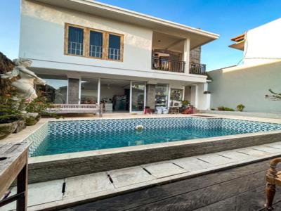 Villa for Sale and Rent di Kerobokan Kuwum Badung