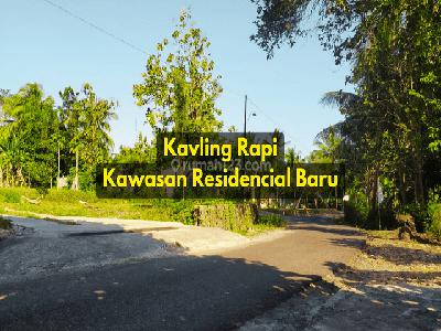 Tanah Kulon Progo, Dekat Bandara Yia Wates