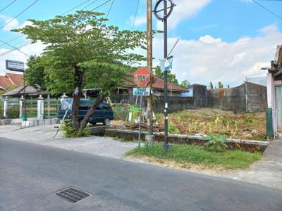 Tanah premium di Jl. Dongkelan Bantul.