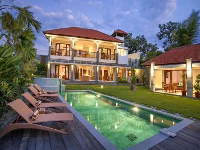 Sewa Harian Villa Mewah 5 Kamar Tidur di Canggu Bali - BVI11291