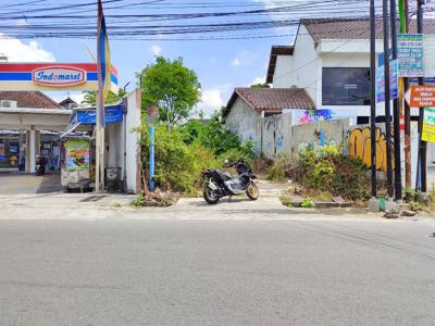 Tanah Tepi Jalan Raya Palagan Luas 600 Meter Pekarangan