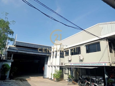 Dijual murah, tanah luas, Pabrik baja di Jl.pinggir jalan raya Cipondo