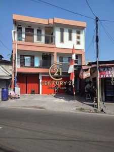 Dijual Rumah Kost 3 Lantai Di Koja Jakarta Barat
