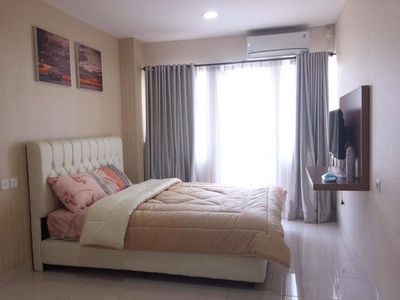 Diseakan harian type studio unit sentul tower apartemen