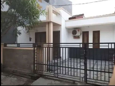 DISEWAKAN MURAH Rumah di Harapan Indah Bekasi