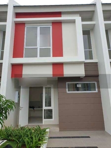 Disewakan Rumah COMPACT 2 lantai di Cluster Martinez Summarecon Serpon