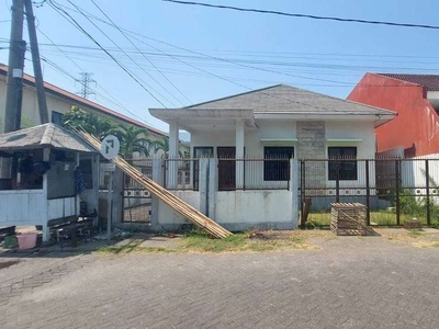 Disewakan Rumah Taman Pinang Belakang Resto IBC