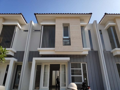 Disewakan Villa baru Komplek Citraland Gama City Medan