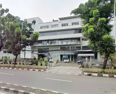 Gedung 5 lantai di Jalan Wahid Hasyim Jakarta Pusat
