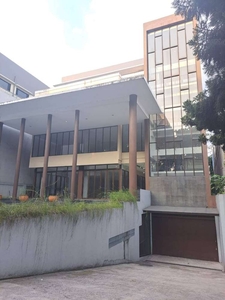 Gedung Baru Bagus SHM di Mainroad Setiabudi, Bandung