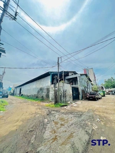 Gudang Gununganyar Surabaya Dkt Tol Truck Bisa Msk