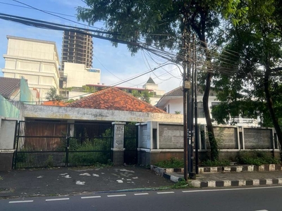 Jual Rumah Tua Hitung Tanah di Jalan Mangun Sarkoro, menteng