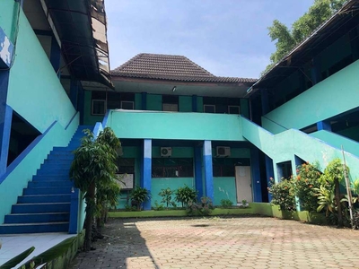 Langs Pemilik, Bangunan Sekolahan Dkt Jl Raya Puri Anjasmoro Karangay