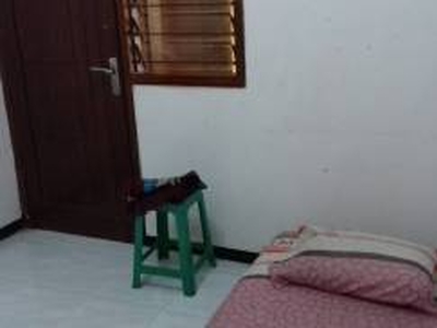 Oranye Kost Blimbing Malang