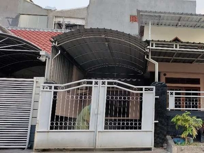 Pondok Mutiara dikontrakan Rumah 2 lantai ,Sidoarjo Kota