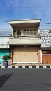 Ruko 2 Lantai Di Dekat RSUD Tidar Kota Magelang, Jawa Tengah