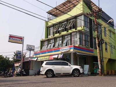 Ruko Indomaret 4 Lantai di Karawaci, Kota Tangerang