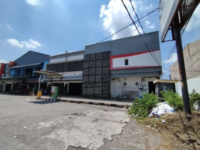 Ruko Luas 880 m2 untuk kantor Depok, sleman Jogja Utara