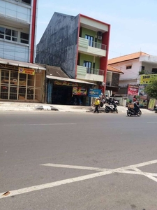 Ruko Tengah Kota Siap Tempati Di Jl. Thamrin, Semarnag