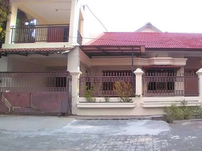 Rumah 5 kamar cocok untuk kantor & rumah tinggal dekat UGM