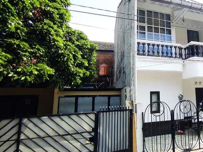 Rumah kost dijual cepat bangunan terawat di Margahayu Raya Bandung