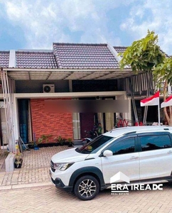 Rumah murah modern minimalis tengah kota Semarang siap pakai dekat Und
