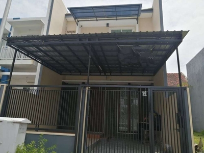 Rumah SIap Huni 2 Lantai Villa Valensia Surabaya