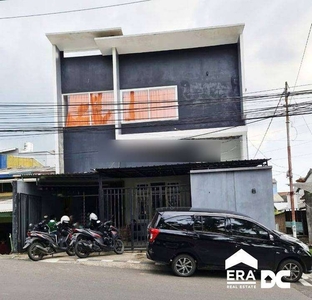 Rumah tengah kota Semarang dekat tol Akpol bisa untuk usaha disewakan
