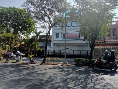 Sewa Ruko Siap Pakai Tempat Usaha di Ngagel Jaya Surabaya