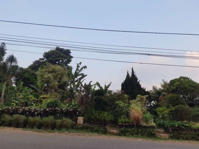 Tanah Cigugur Girang Bandung Legalitas SHM Dekat Ke kampung Daun