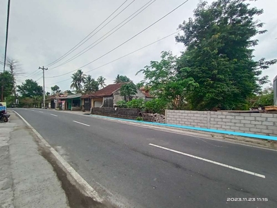 Tanah Strategis Tepi jalan raya diWedomartani Timur Jakal km9